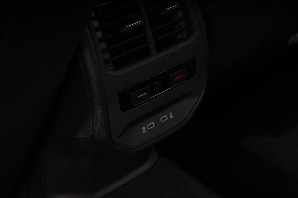 SEAT Leon – foto 20