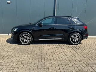 Audi Q3 – thumbnail 2
