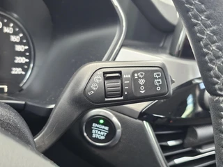 Ford Kuga – thumbnail 15