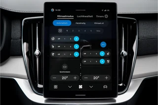 Volvo XC90 – thumbnail 33
