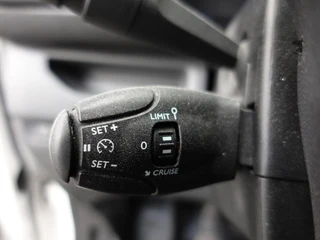 Opel Vivaro – thumbnail 22