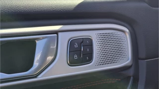 Ford Explorer – thumbnail 38