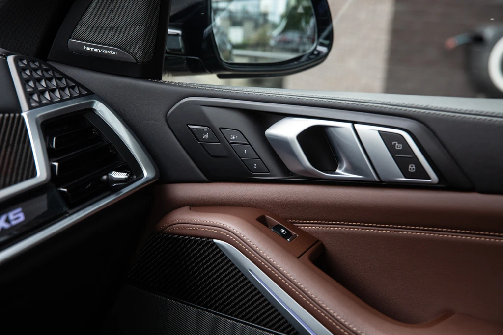BMW X5 – foto 32