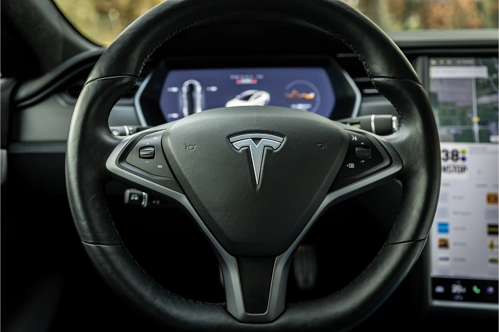 Tesla Model S – foto 14