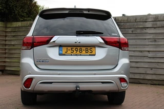 Mitsubishi Outlander – thumbnail 3