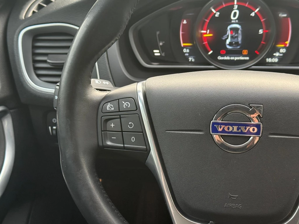 Volvo V40 – foto 21