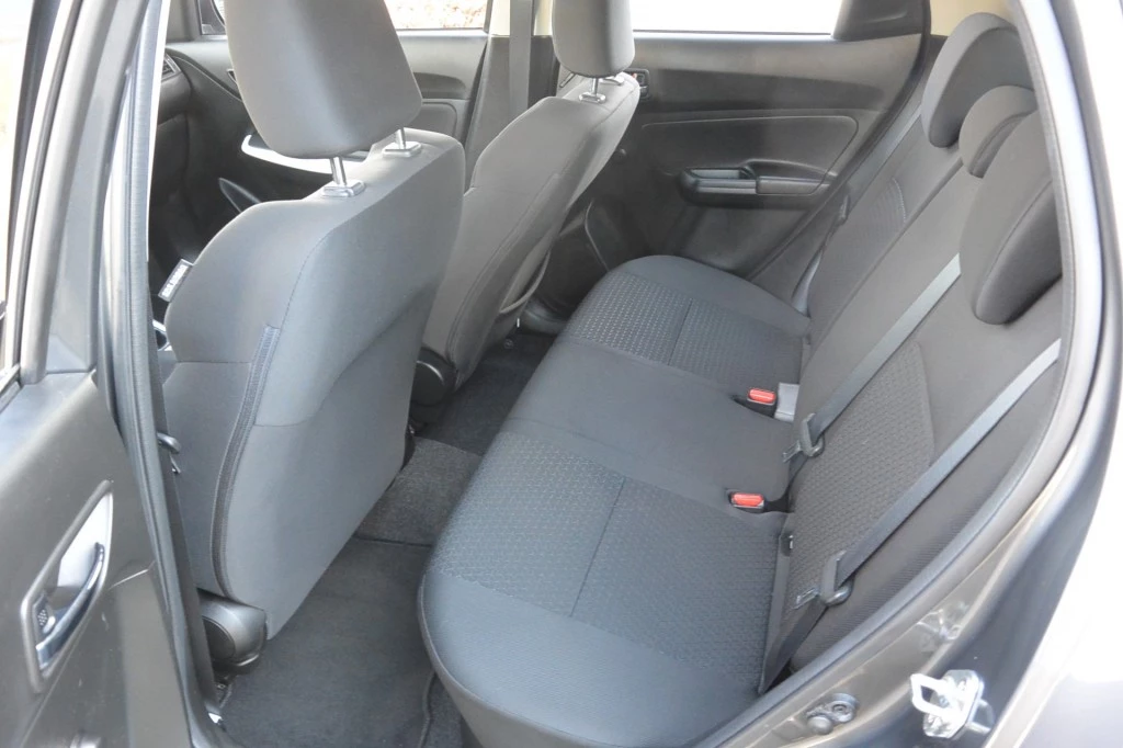 Suzuki Swift – foto 24