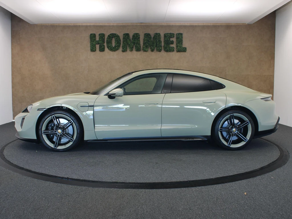 Porsche Taycan – foto 3