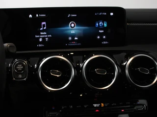 Mercedes-Benz CLA – thumbnail 32