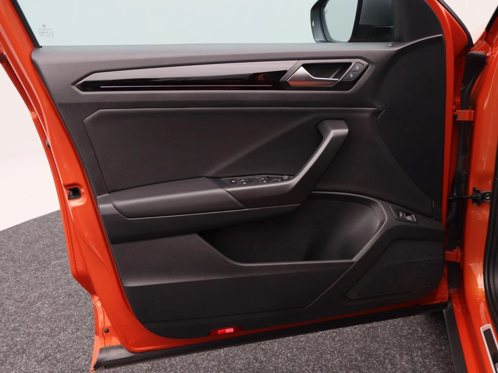 Volkswagen T-Roc – foto 19