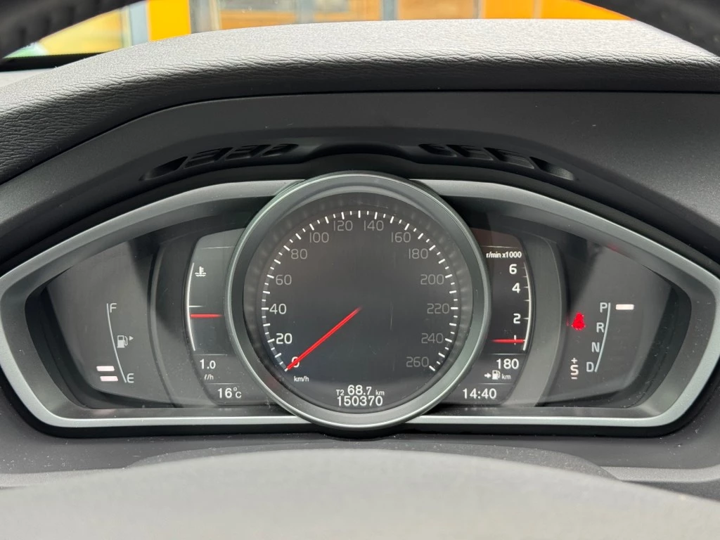 Volvo V40 – foto 7