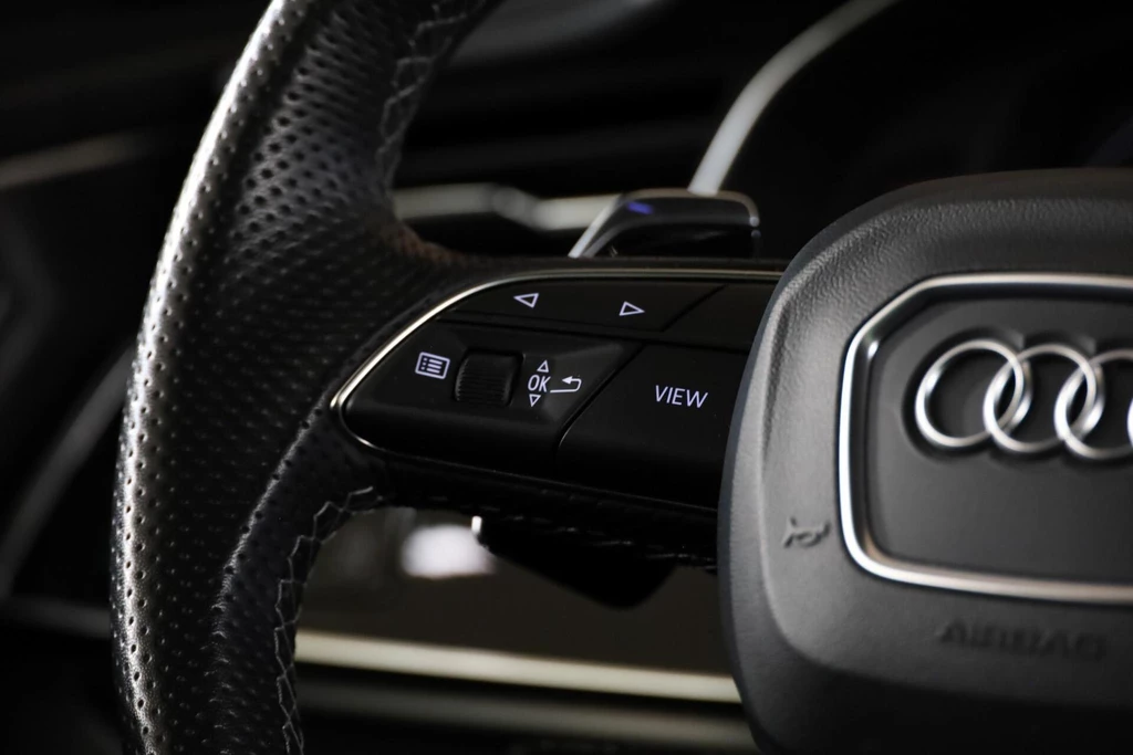 Audi RSQ8 – foto 35