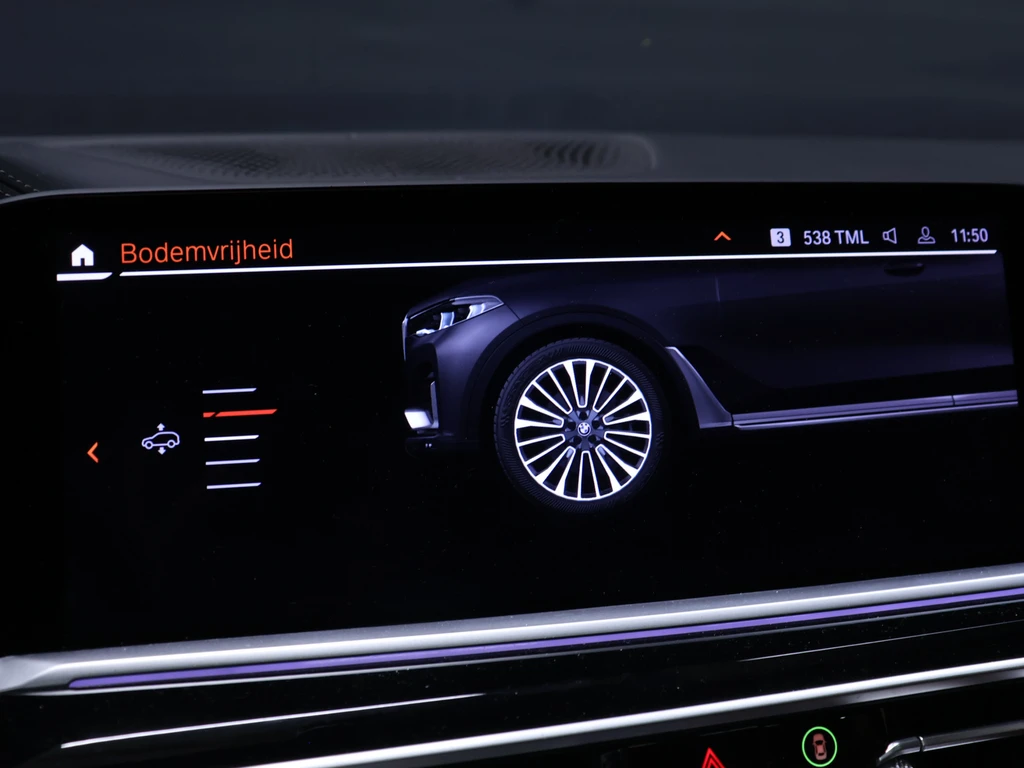 BMW X7 – foto 29