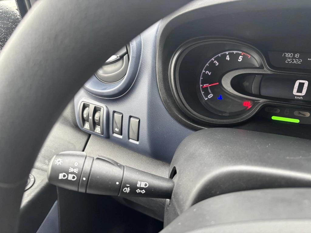 Opel Vivaro – foto 26