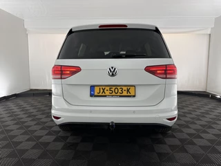 Volkswagen Touran – thumbnail 3