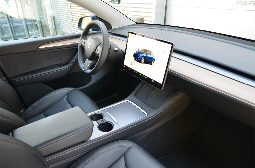 Tesla Model Y – foto 12