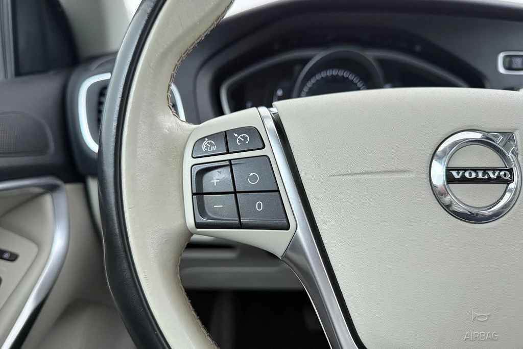 Volvo V40 – foto 33