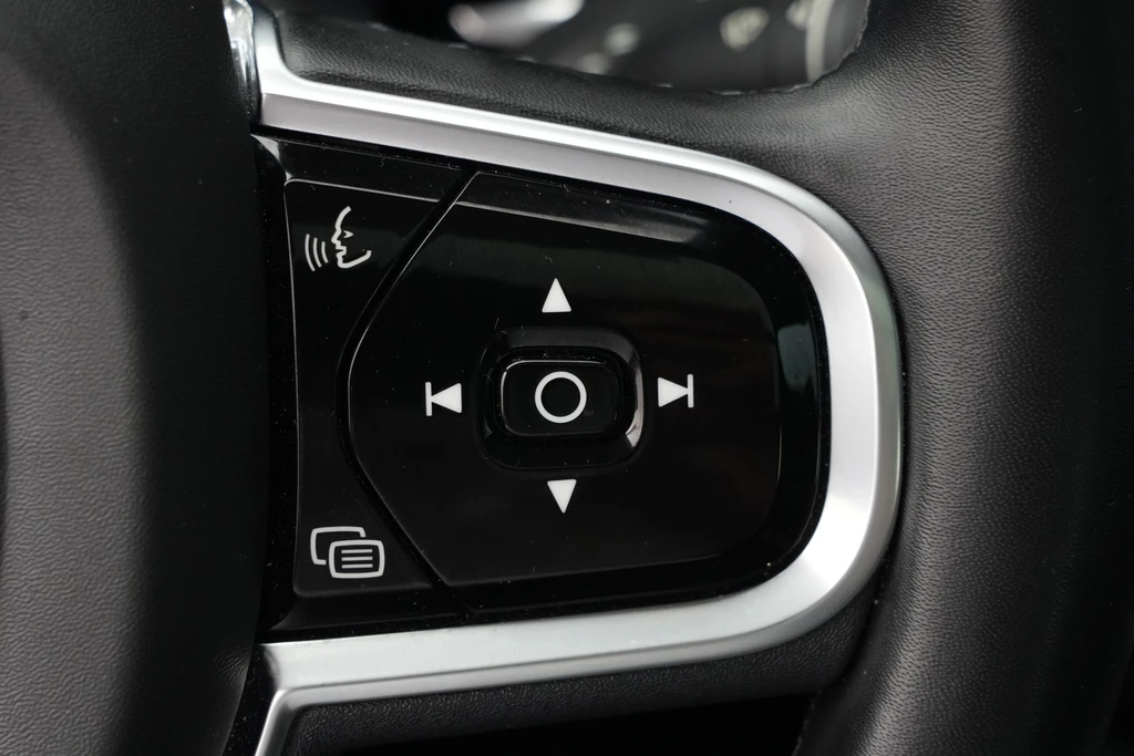 Volvo XC60 – foto 22