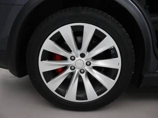Tesla Model X – thumbnail 79