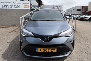 Toyota C-HR – thumbnail 8