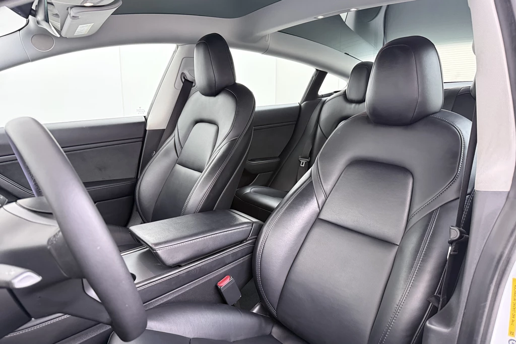 Tesla Model 3 – foto 8