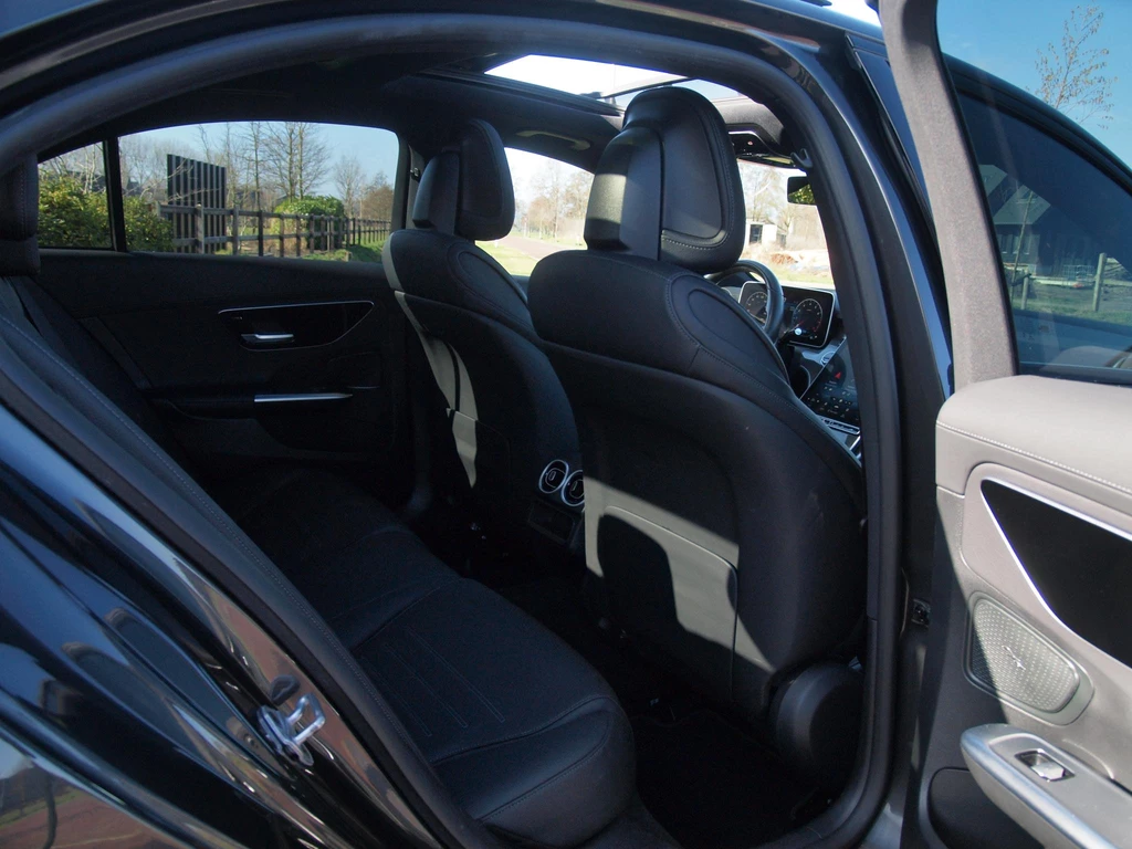 Mercedes-Benz C-Klasse – foto 30