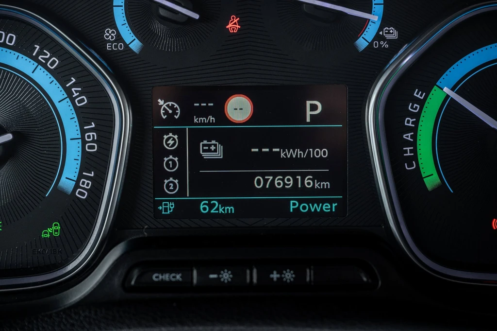 Peugeot e-Expert – foto 62