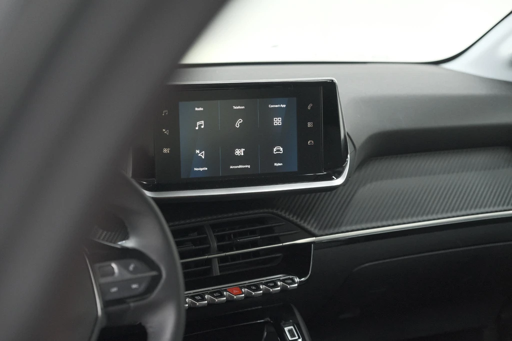 Peugeot 208 – foto 32