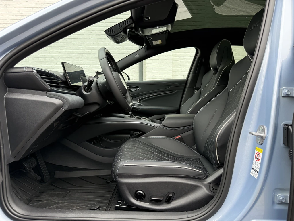 BYD SEAL – foto 27