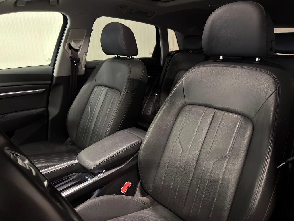 Audi e-tron – foto 16