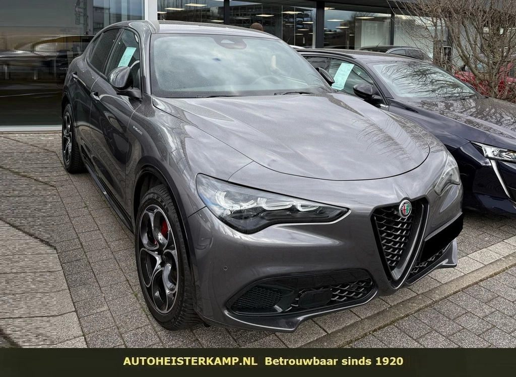 Alfa Romeo Stelvio – foto 4