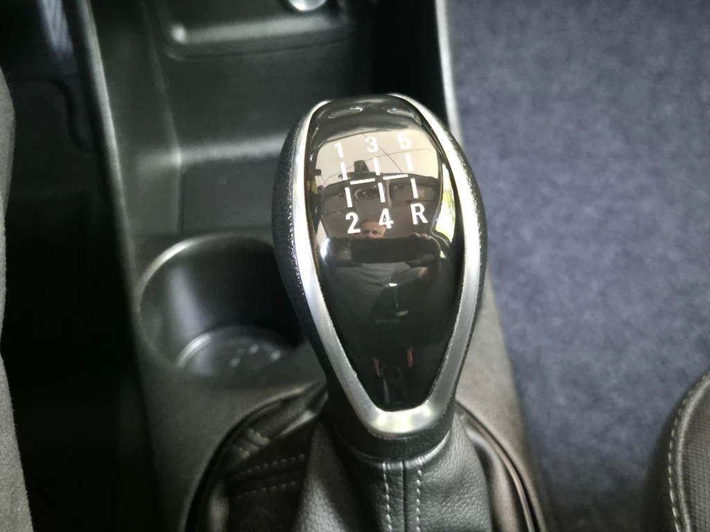 Opel KARL – foto 16