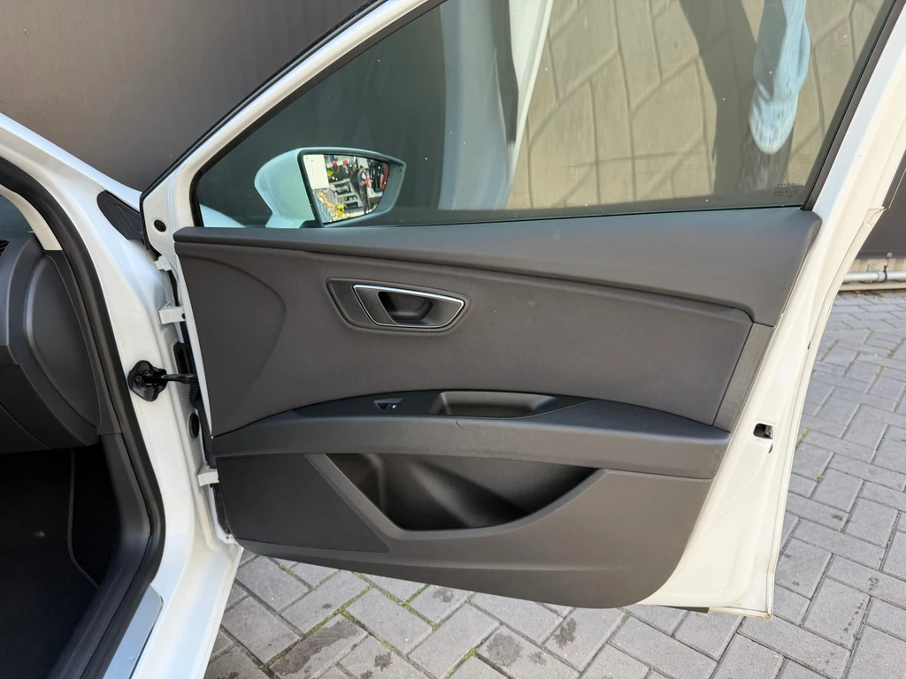 SEAT Leon – foto 19