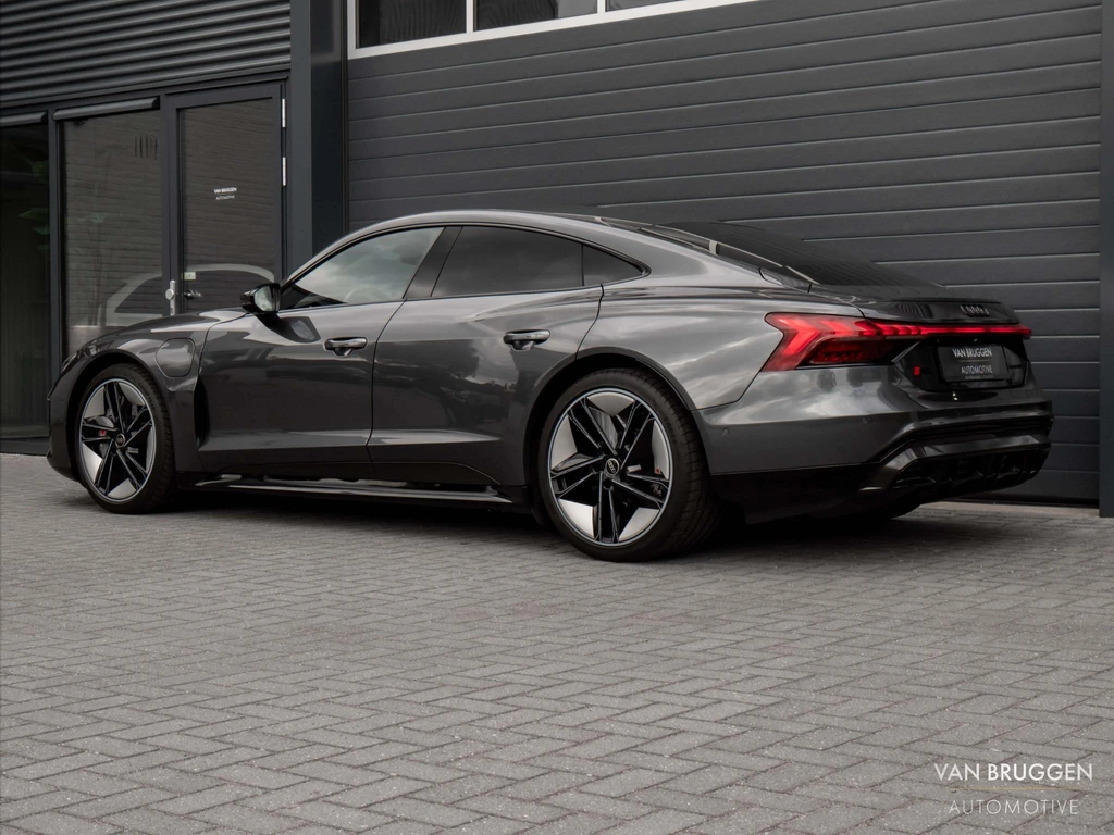 Audi e-tron GT – foto 5
