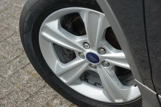 Ford Kuga – thumbnail 26
