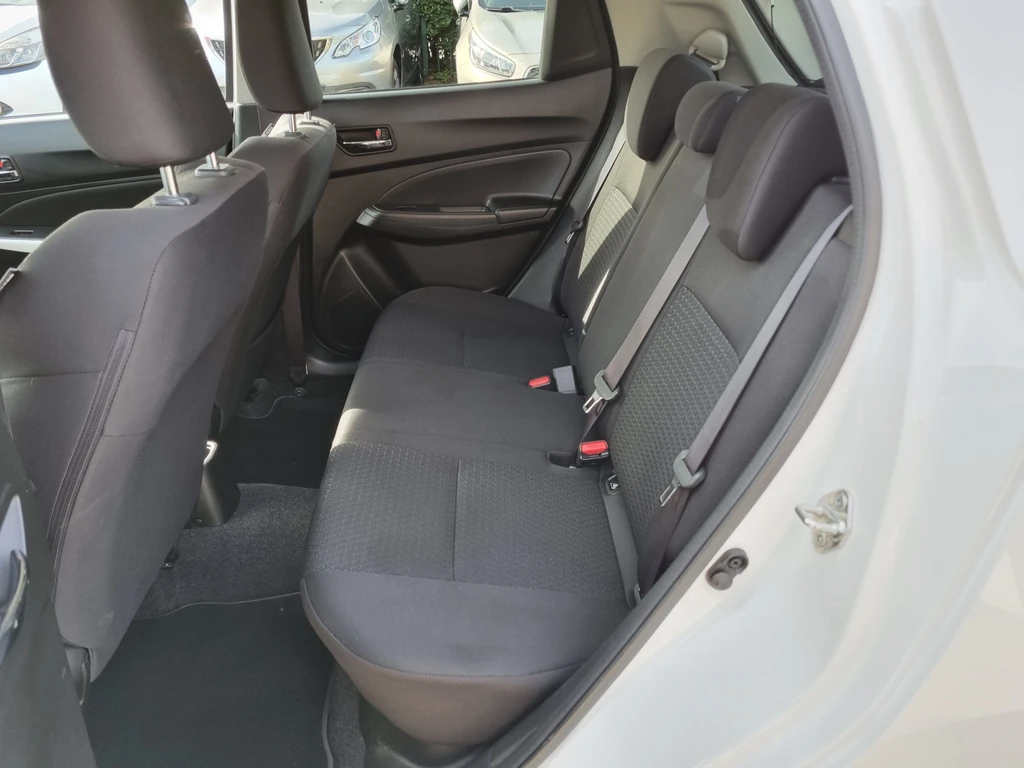 Suzuki Swift – foto 26