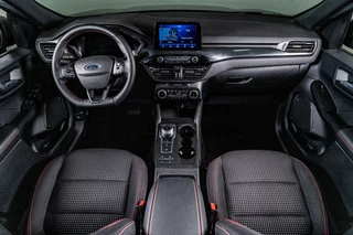 Ford Kuga – thumbnail 47