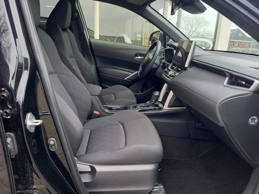 Toyota Corolla Cross – foto 8