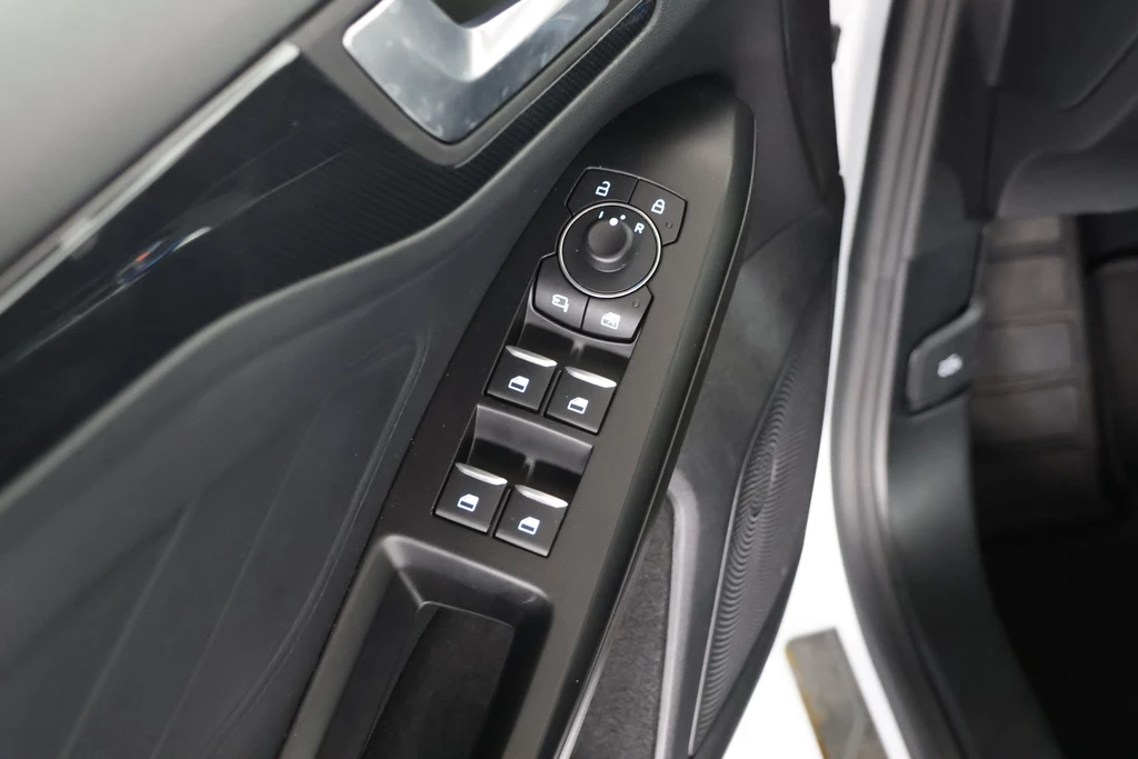 Ford Focus – foto 22