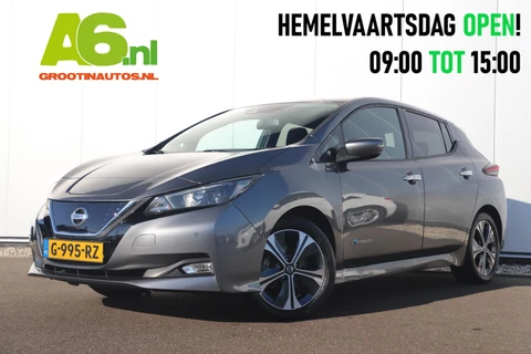 Nissan LEAF N-Connecta 40 kWh Trekhaak Navigatie 360 Camera Stoelverwarming Carplay