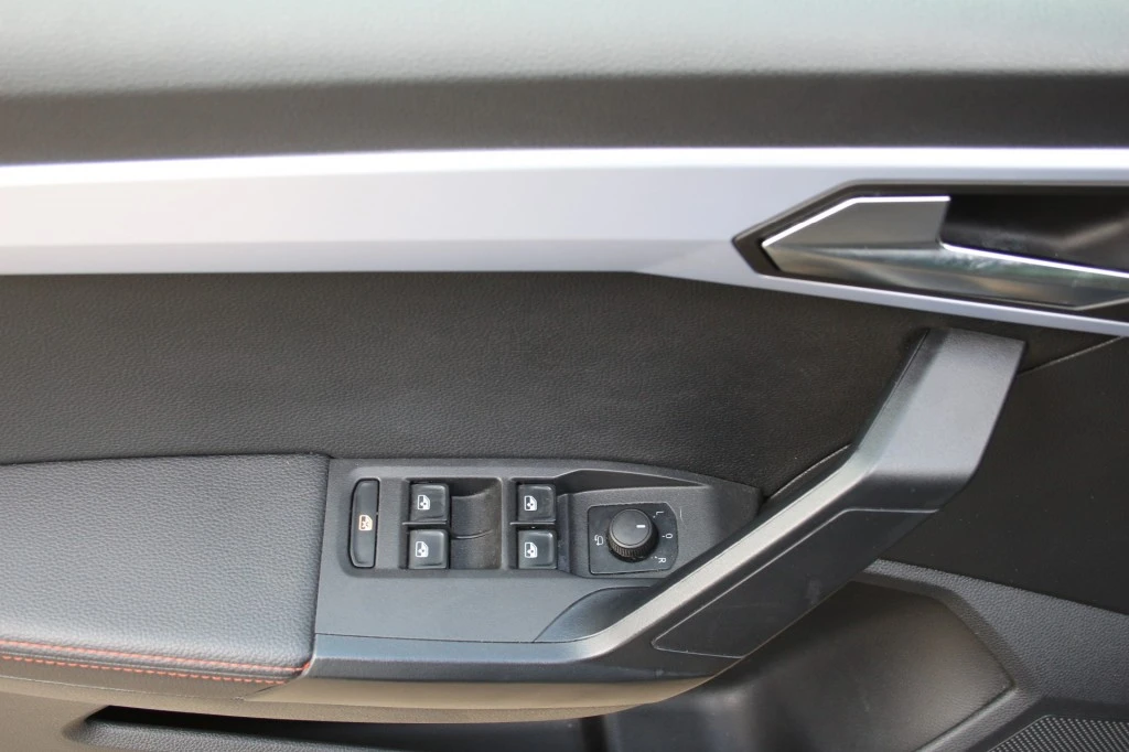 SEAT Arona – foto 30