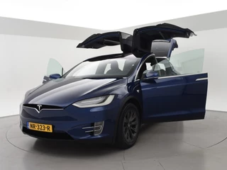 Tesla Model X – thumbnail 2