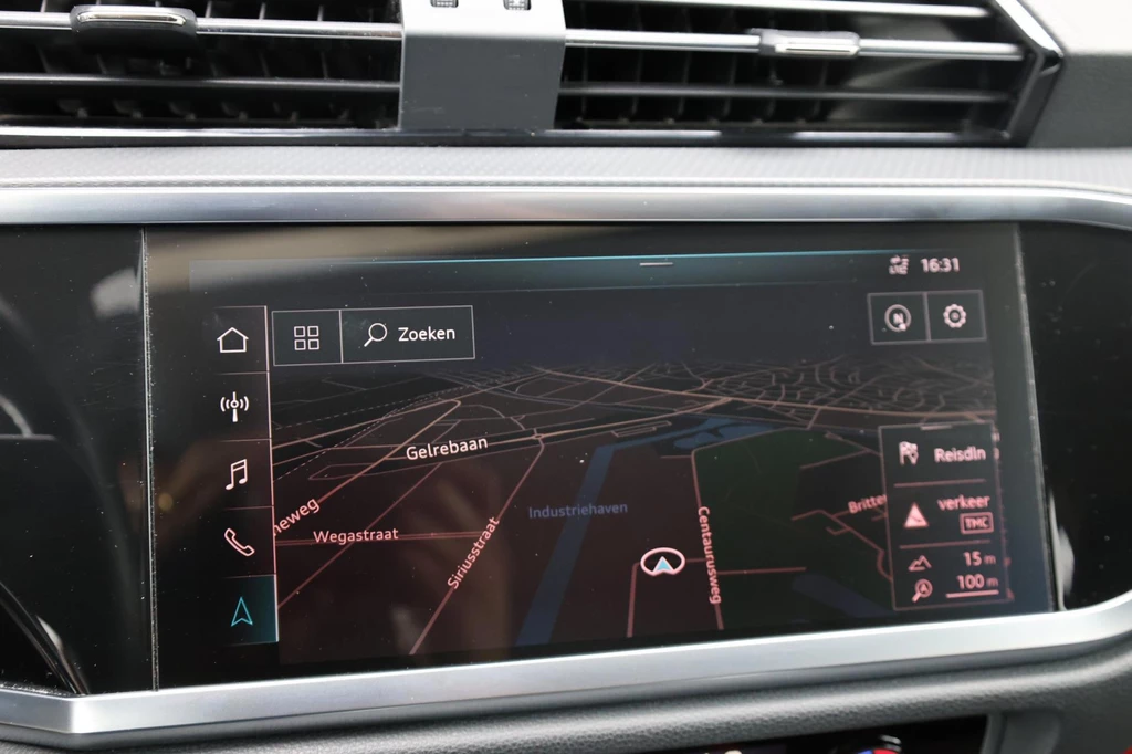 Audi Q3 – foto 18