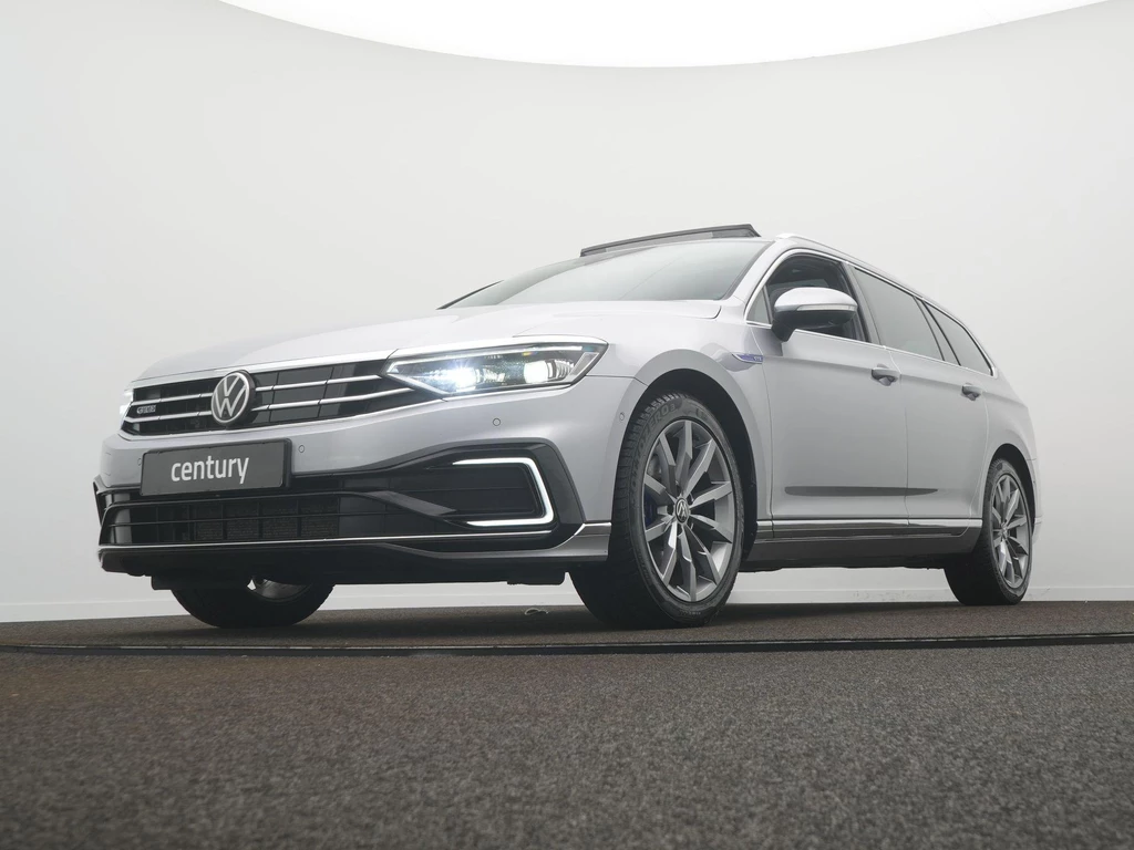 Volkswagen Passat – foto 2