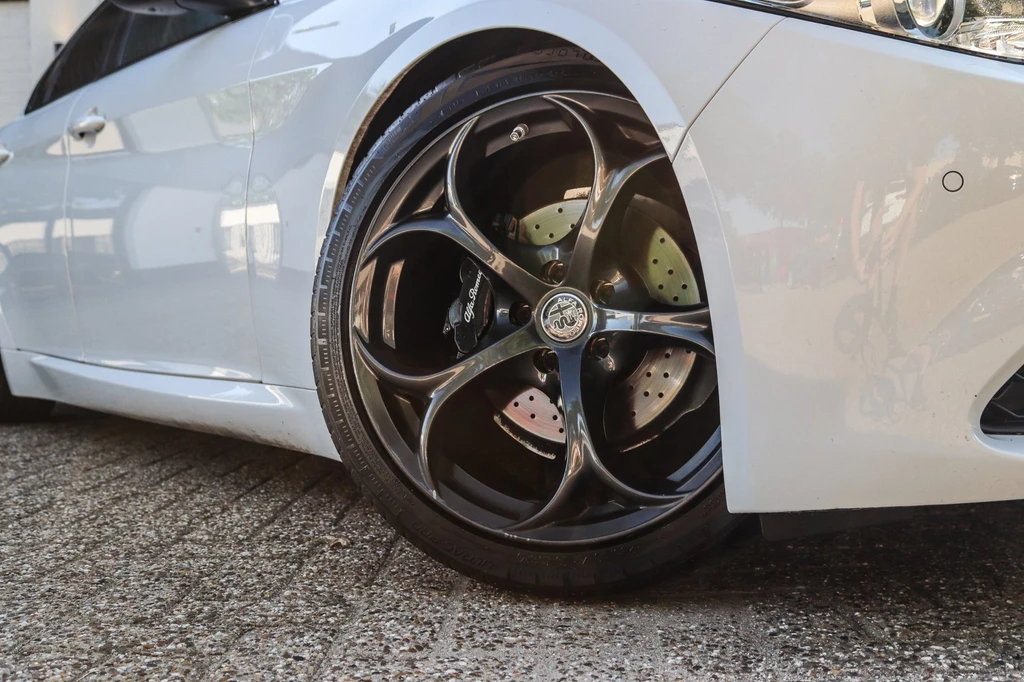 Alfa Romeo Giulia – foto 10