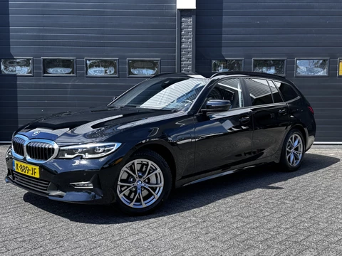 BMW 3 Serie Touring 330e Business Edition Plus Dealer OH | Leder | Memory | Carplay | €22.900,- incl. BTW