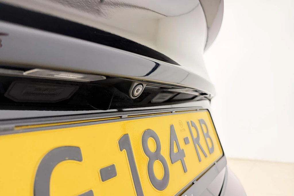 Tesla Model 3 – foto 12