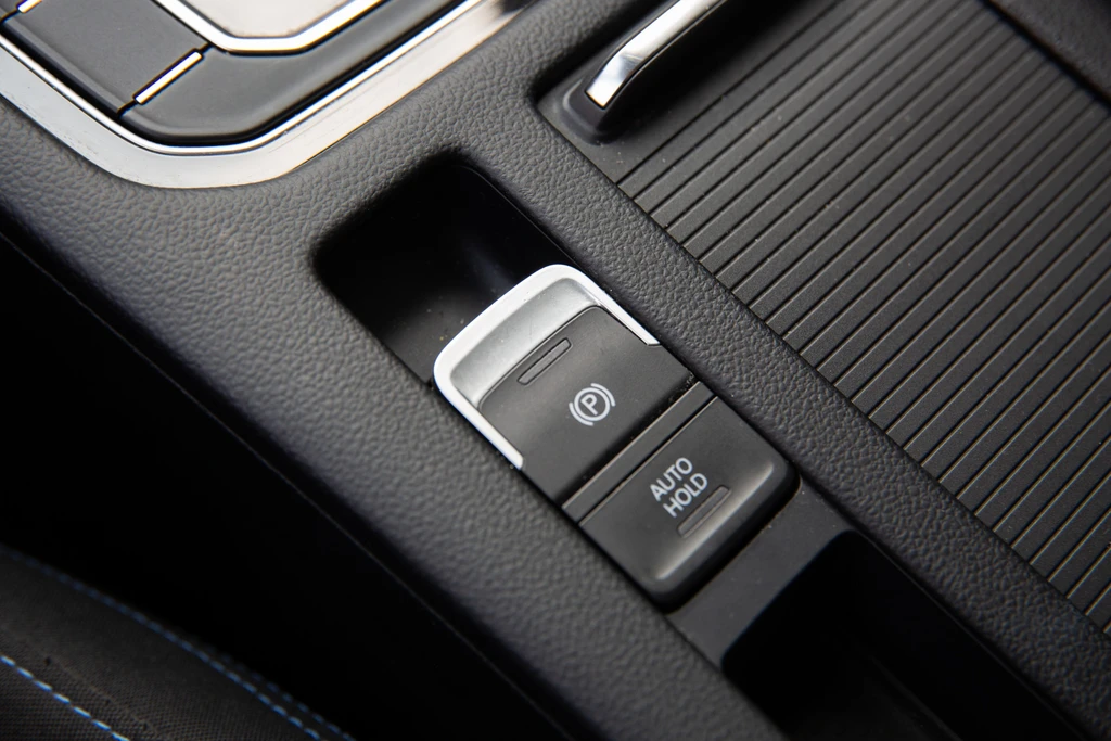Volkswagen Passat – foto 20