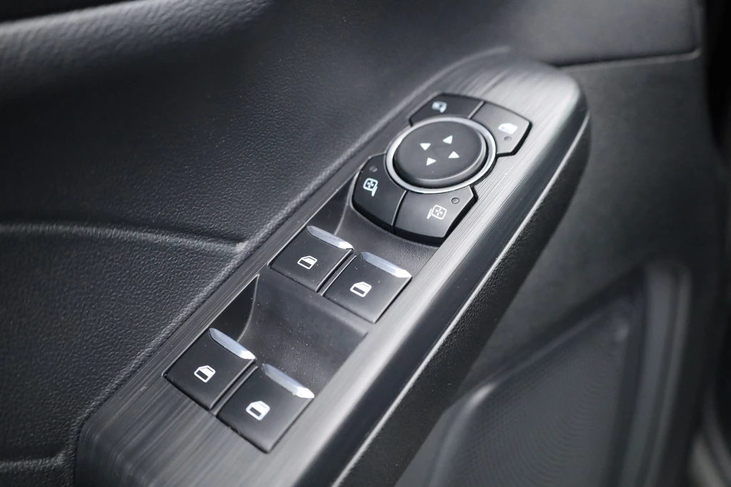Ford Kuga – foto 11