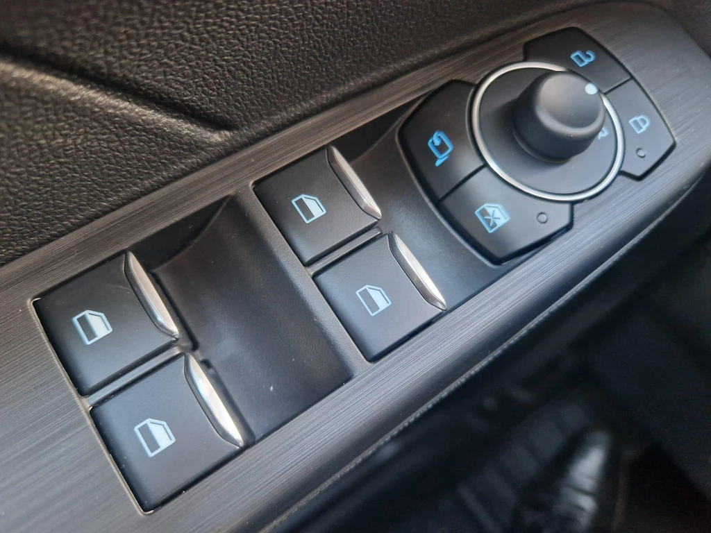 Ford Kuga – foto 18